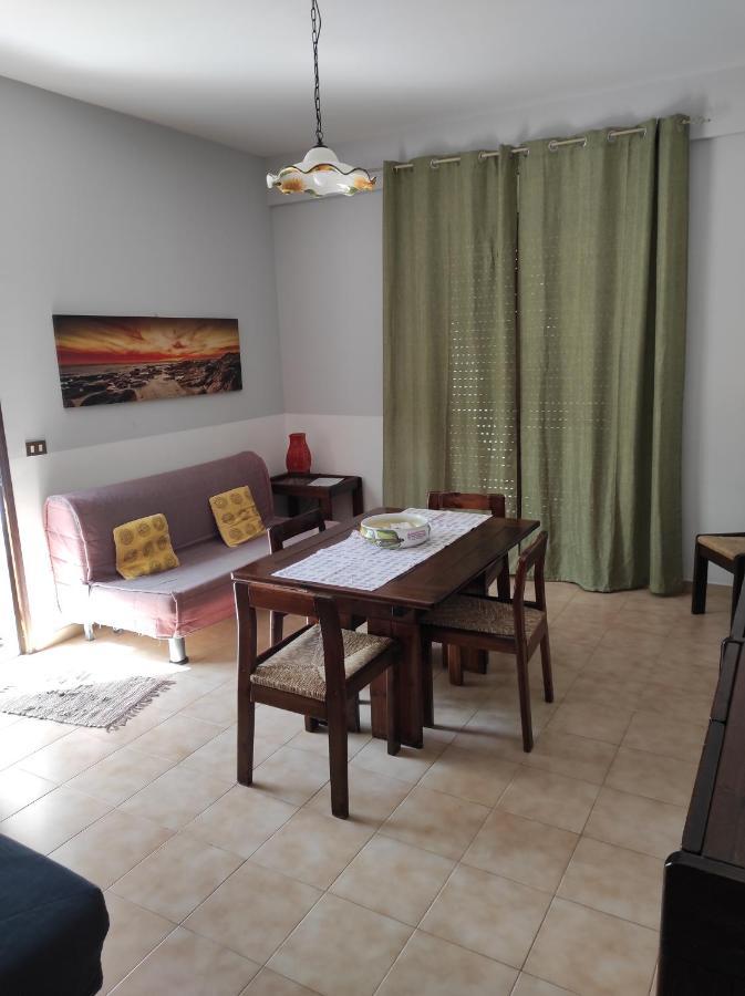 Antigone Holiday House Villa Mondello Bagian luar foto
